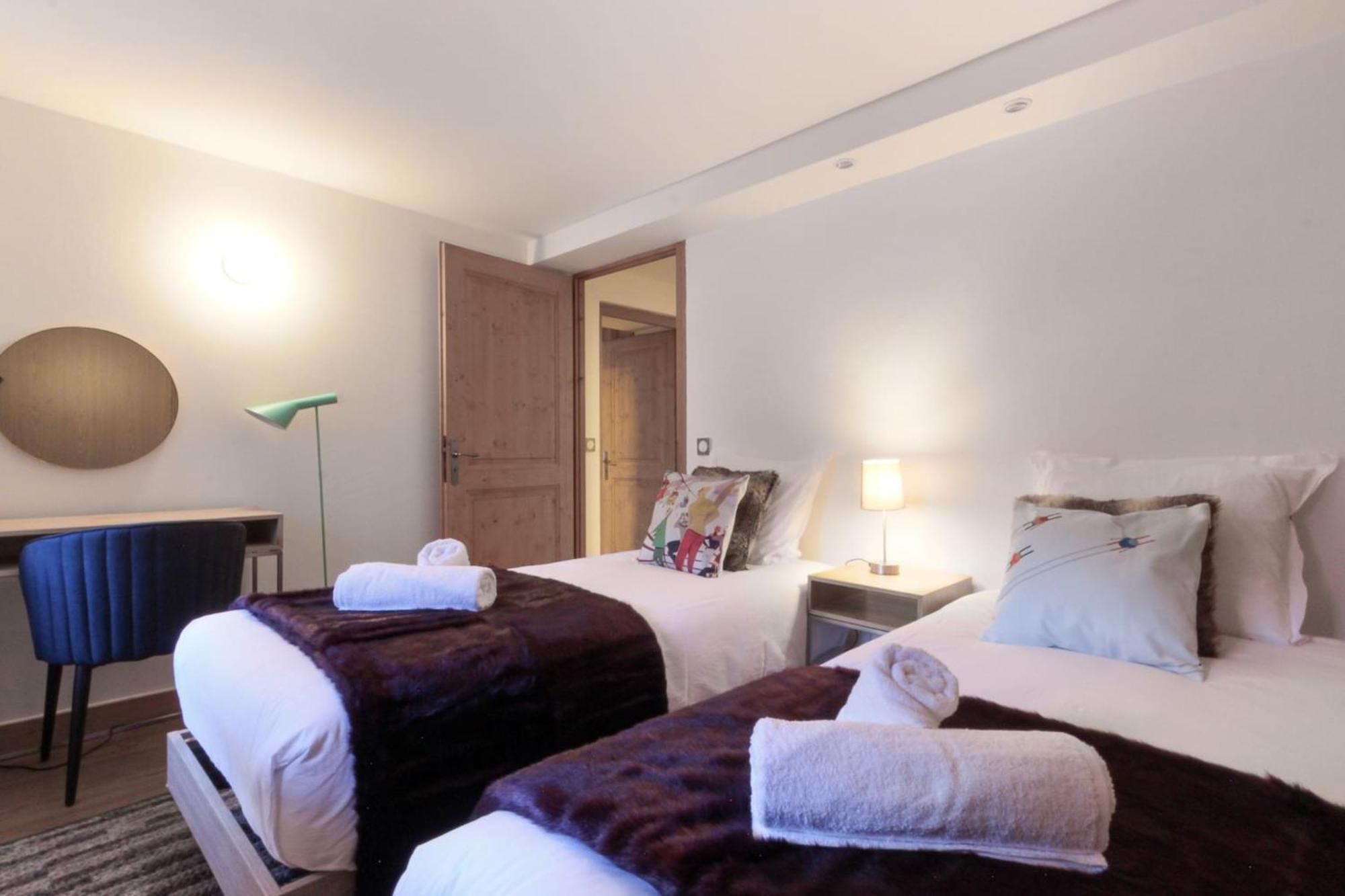 Les Alpins - Centre De Chamonix - Renove Avec Jardin Et Vue Imprenable Sur Le Montblanc Apartment Exterior photo