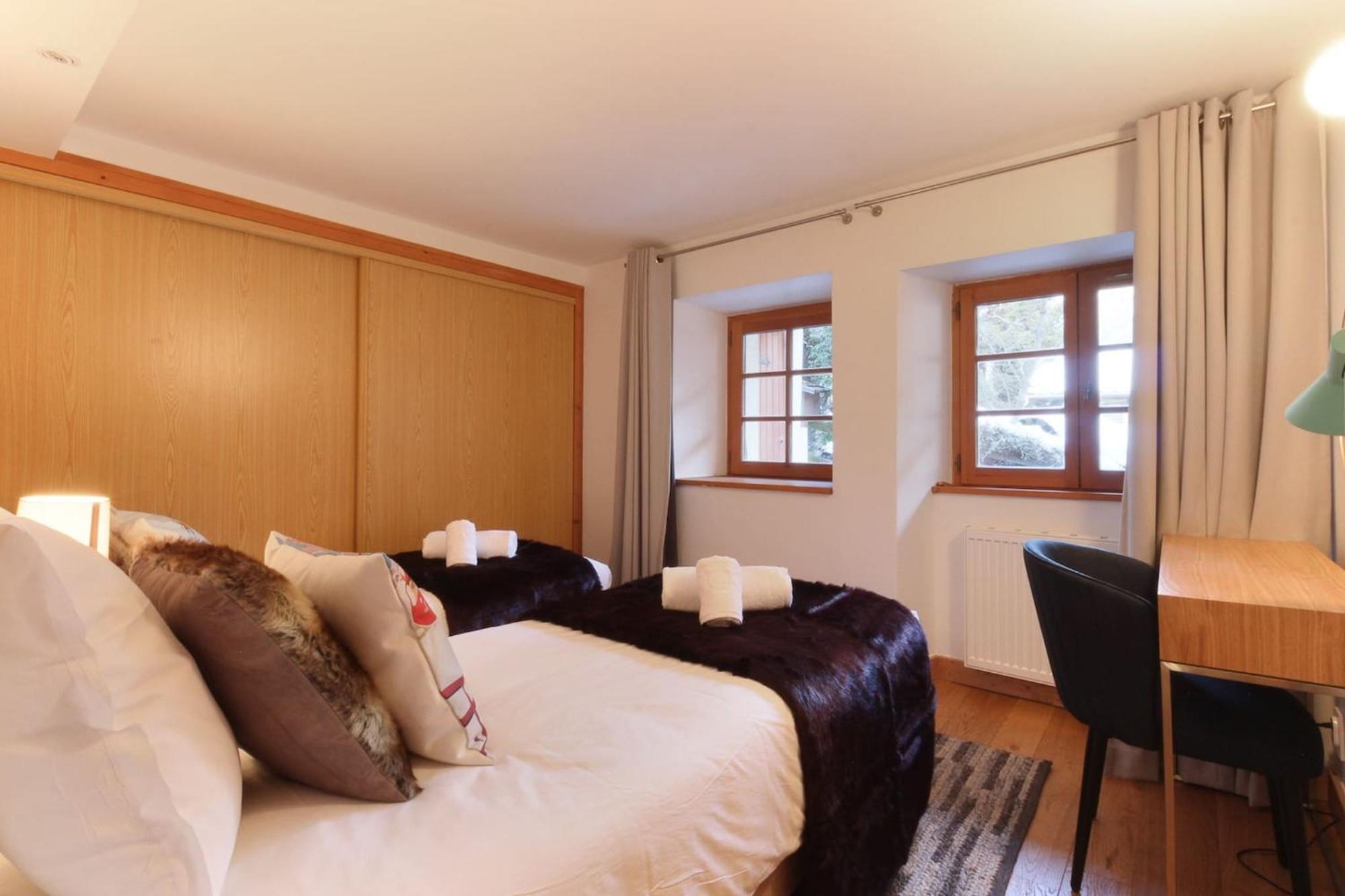 Les Alpins - Centre De Chamonix - Renove Avec Jardin Et Vue Imprenable Sur Le Montblanc Apartment Exterior photo